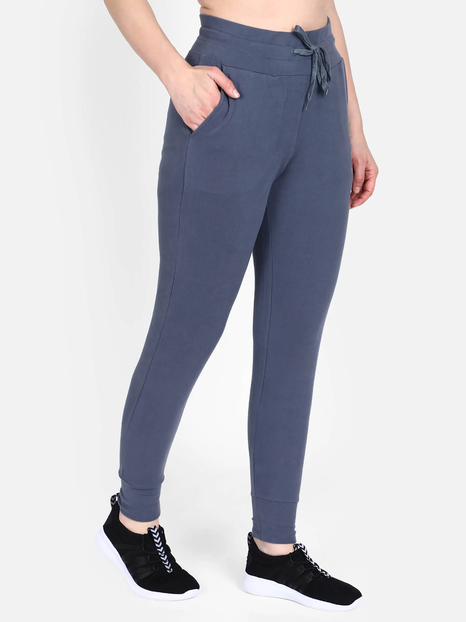 Agetha Women Cotton Blue Training Pant