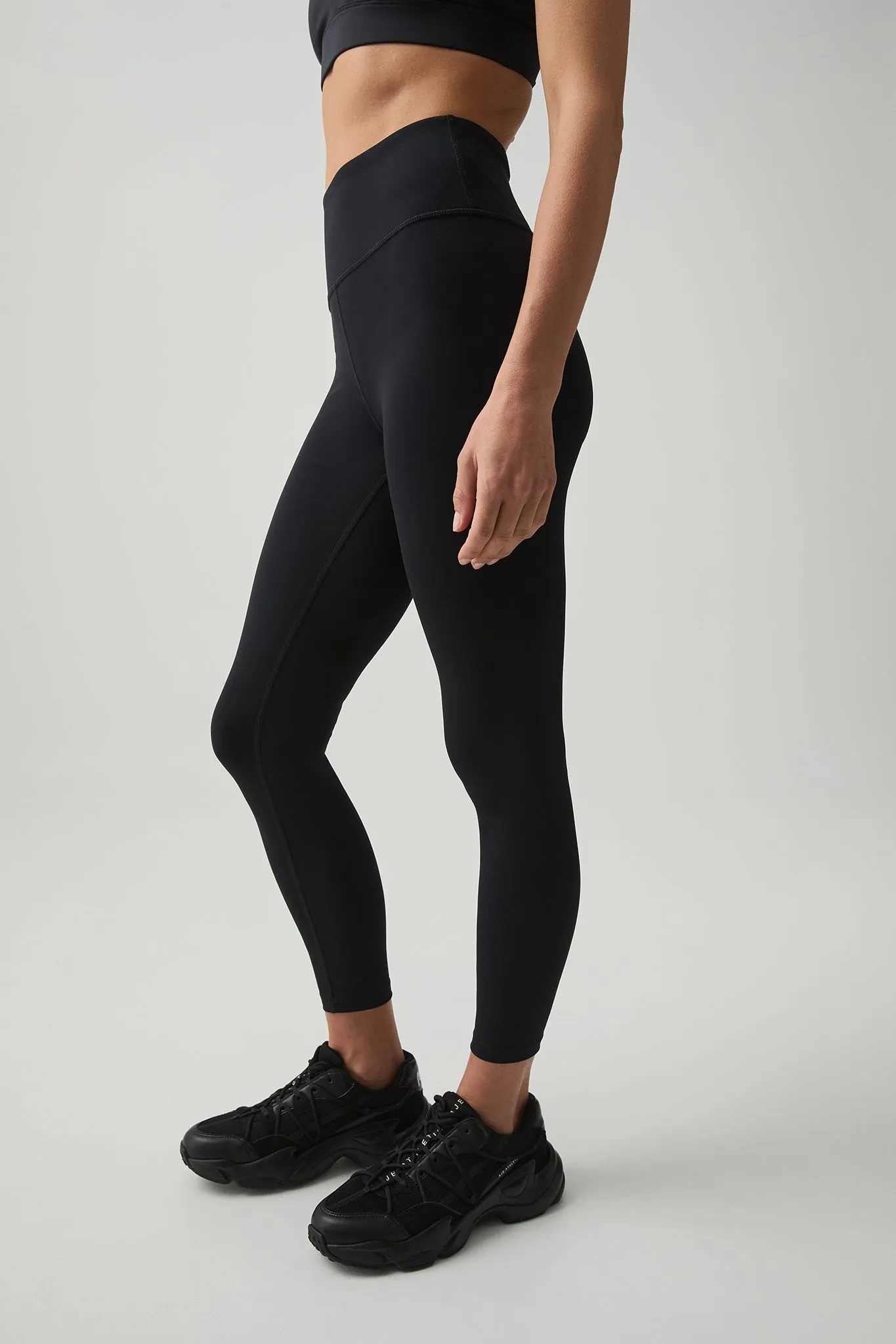 Ankle Length Studio Legging