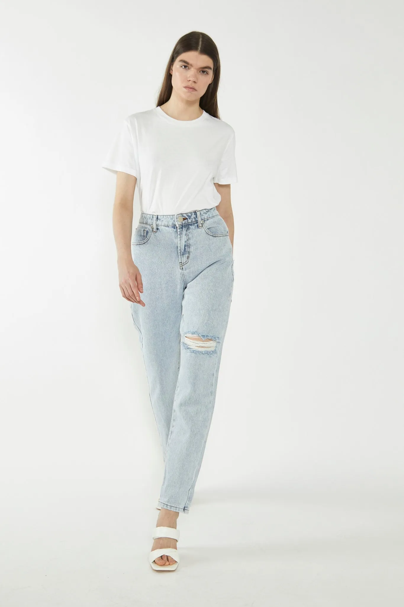 Antique Bleach Distressed Mom Jeans