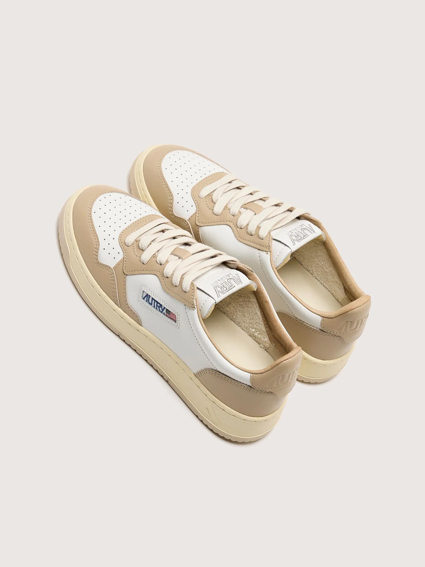 AUTRY | MEDALIST LOW BICOLOR FOR WOMEN