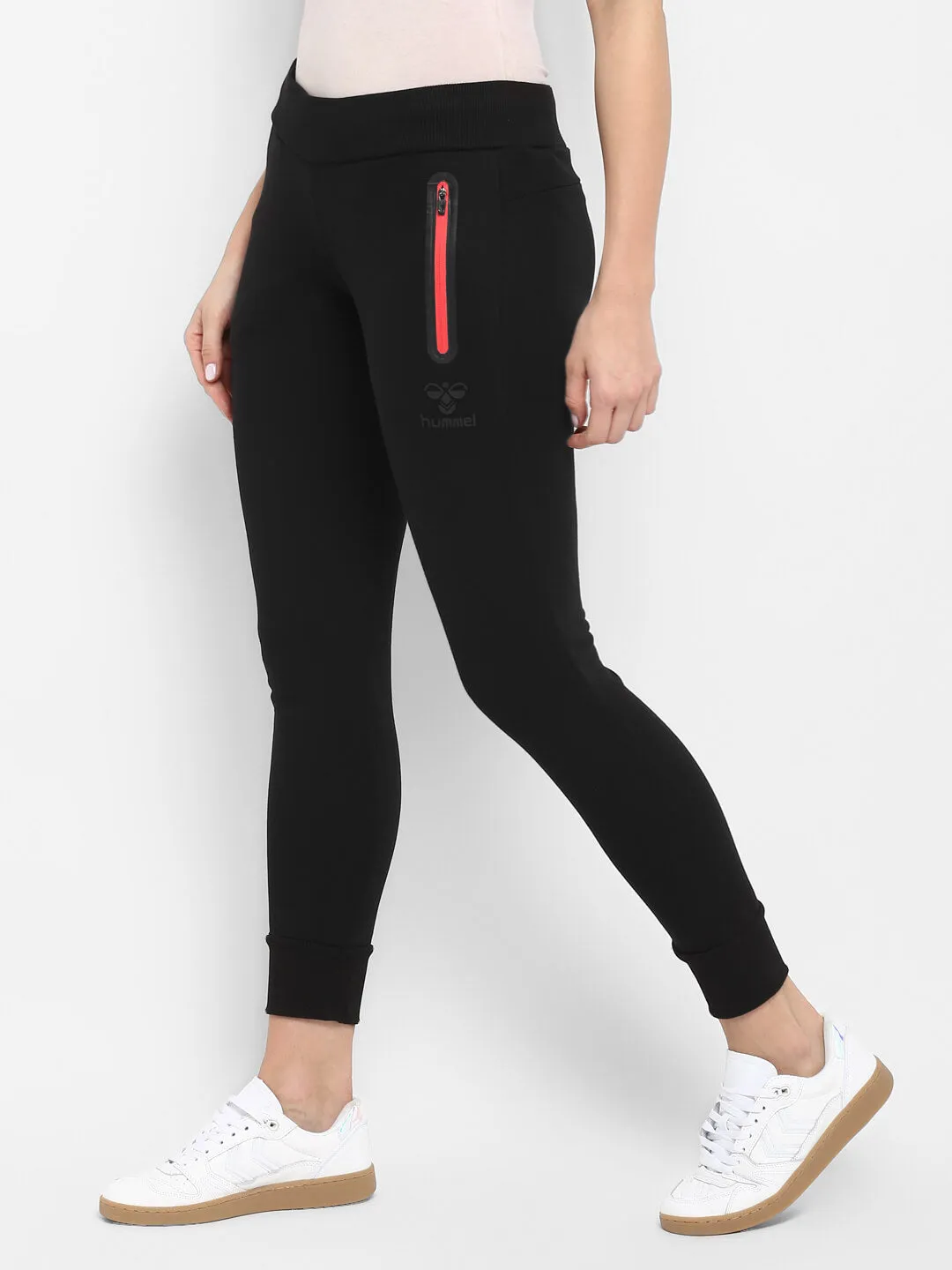 Cammy Women Black Training Pant