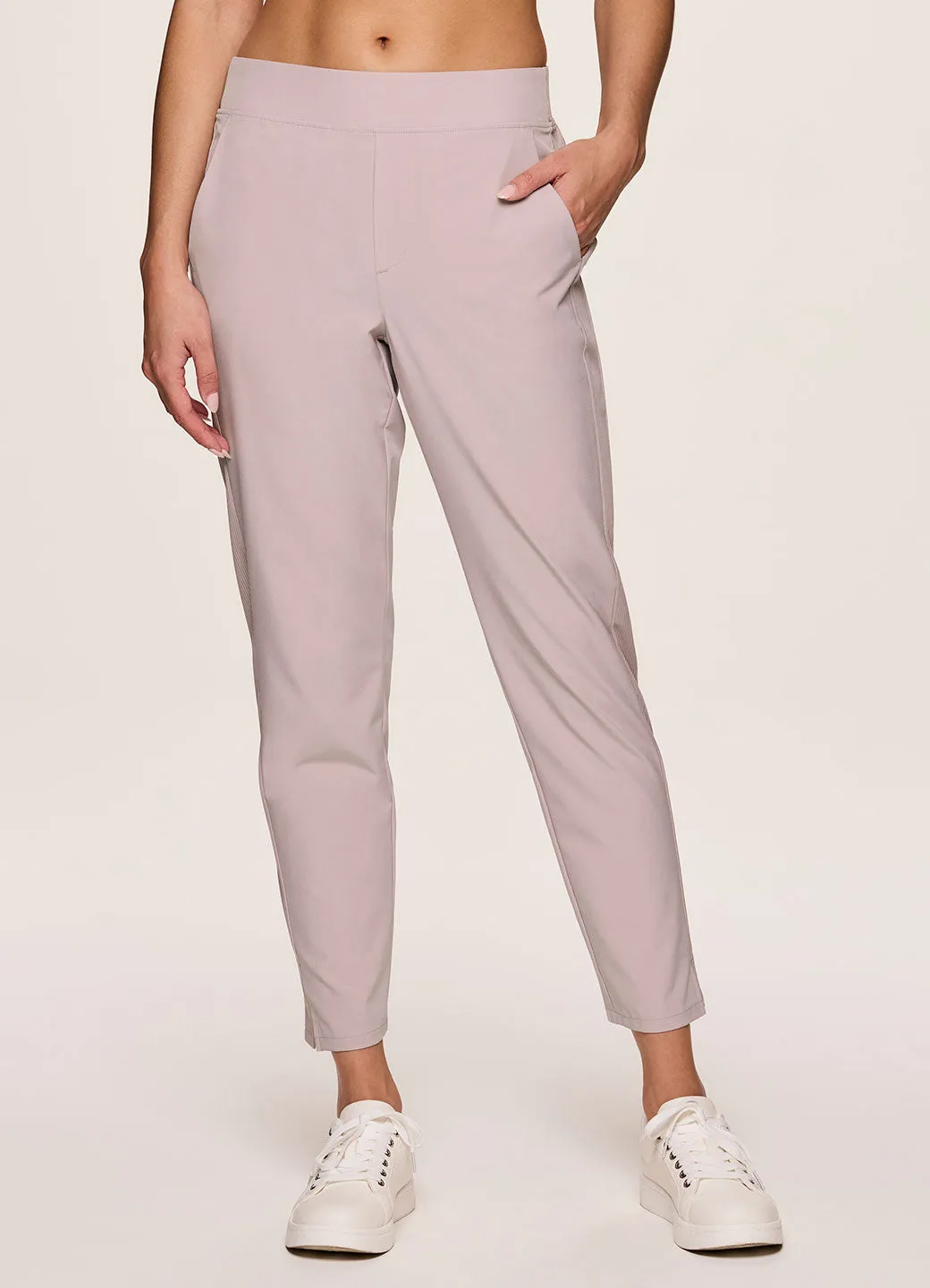 Everyday Ribbed Ankle Pant