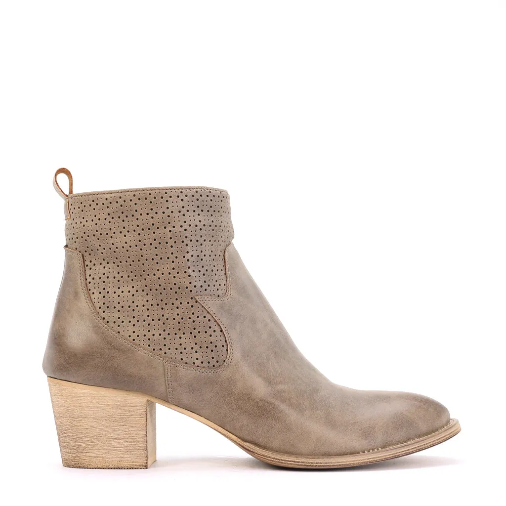 Kali Ankle Boots