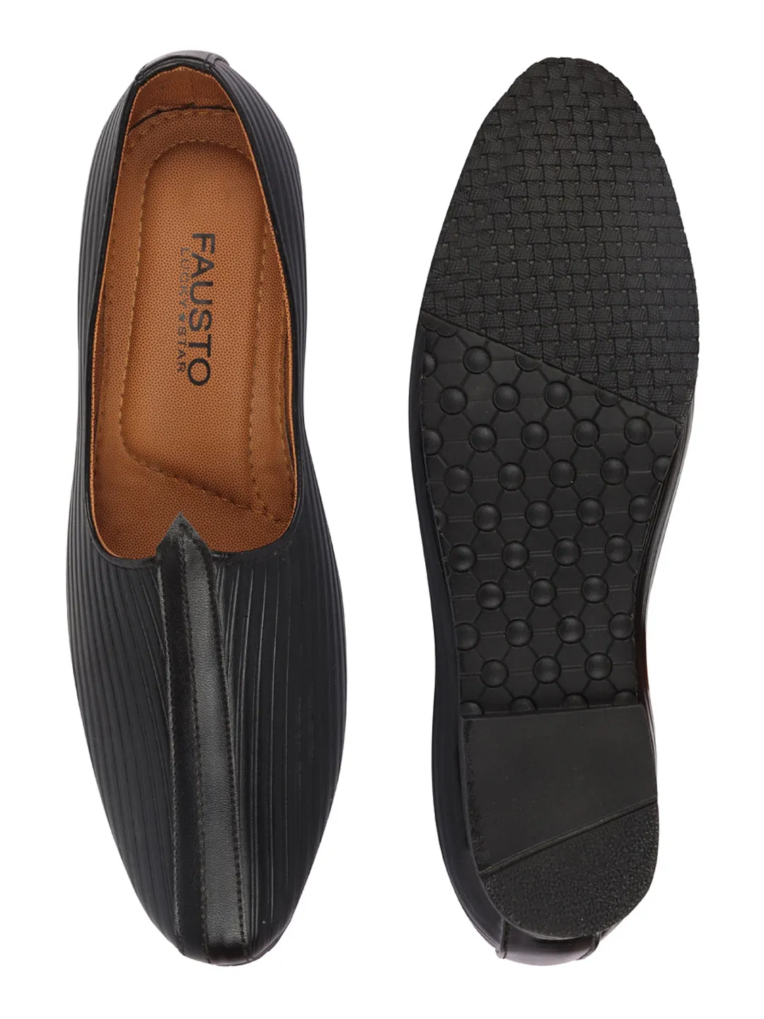 Men Black Ethnic Slip-On Juttis