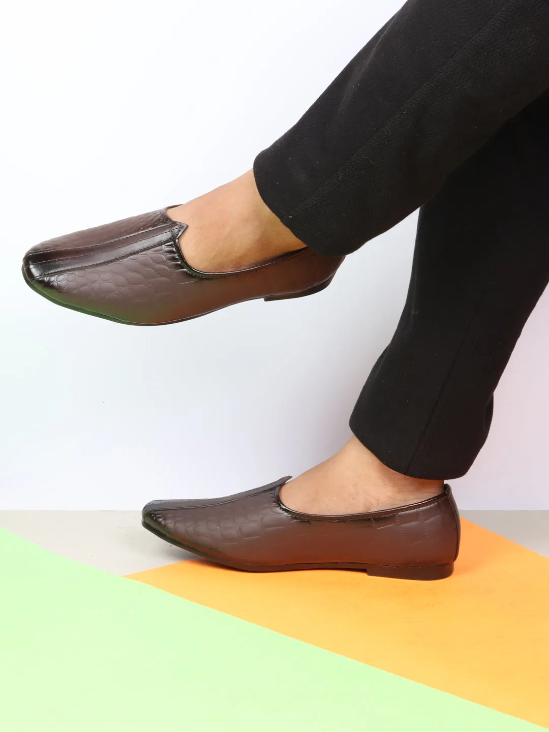 Men Brown Ethnic Slip-On Juttis