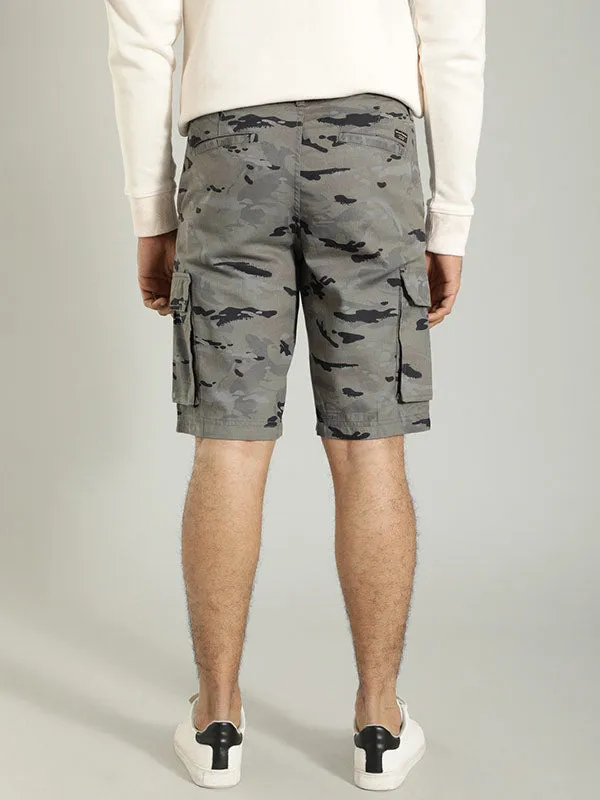 Men Camo Printed Cargo Shorts