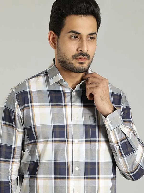 Men Checked Full Sleeve Cotton Shirt