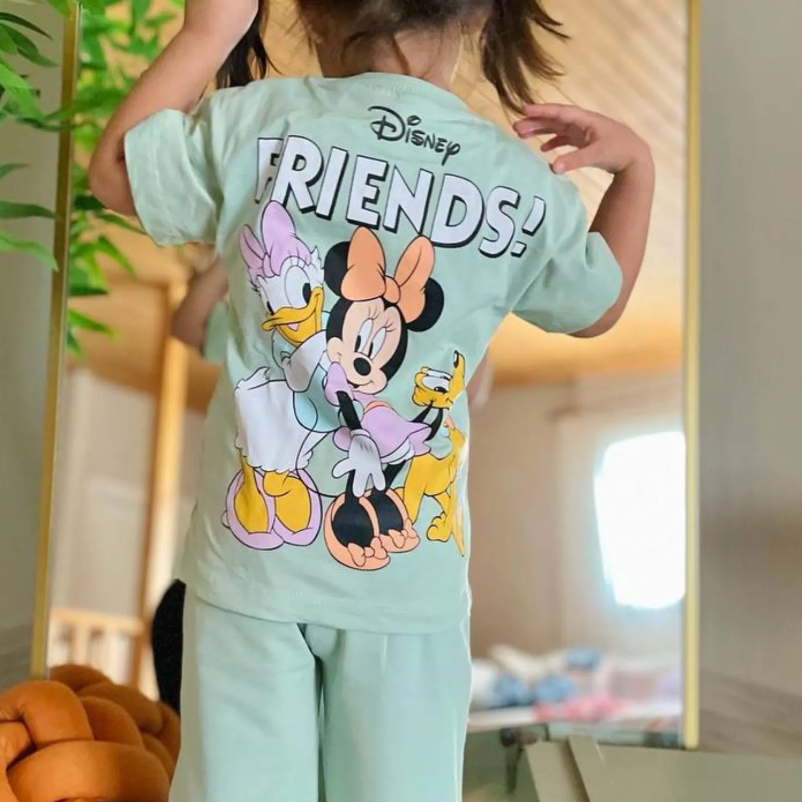 Minnie's Friends Girls Casual Set