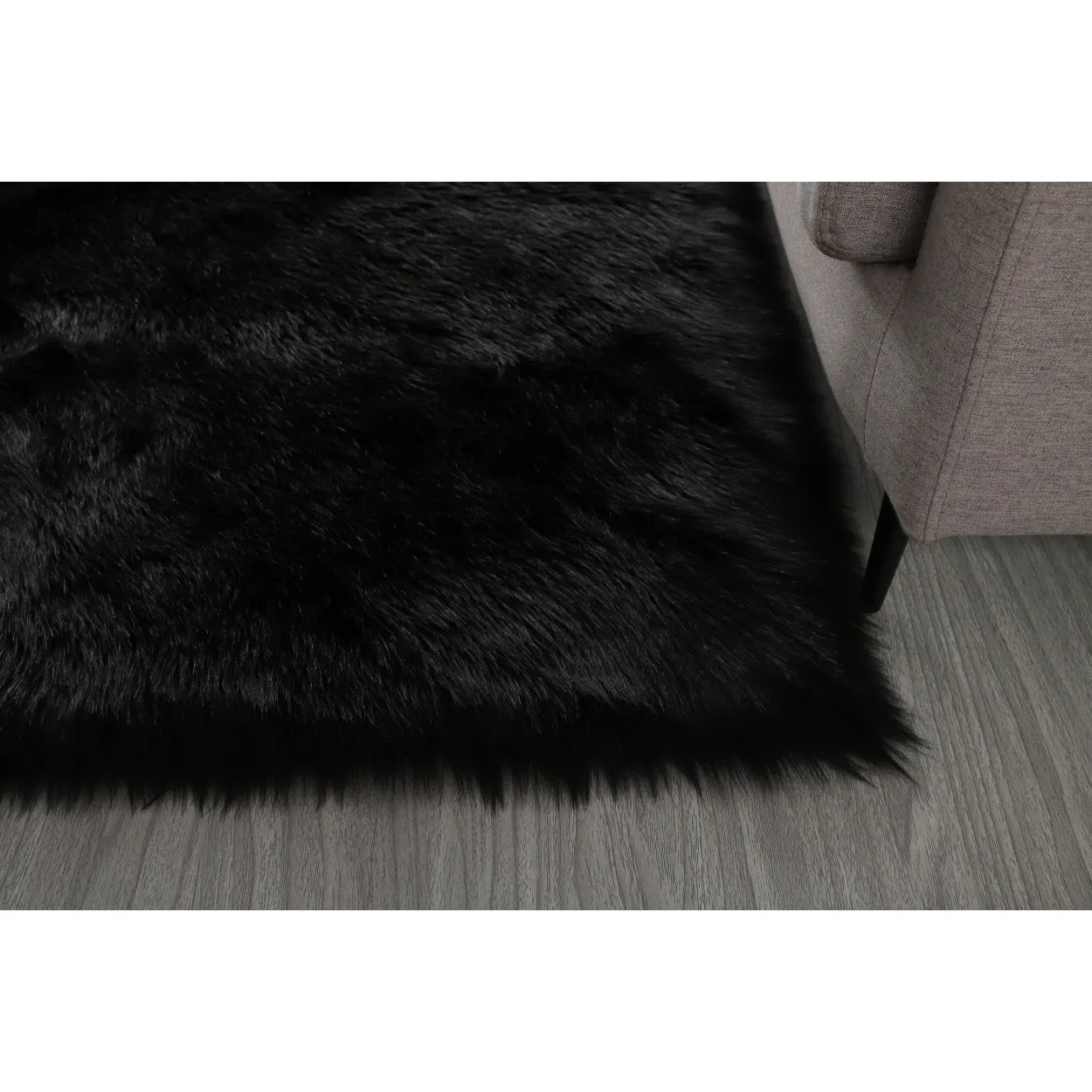 "Cozy Collection" Ultra Soft Fluffy Faux Fur Sheepskin Area Rug