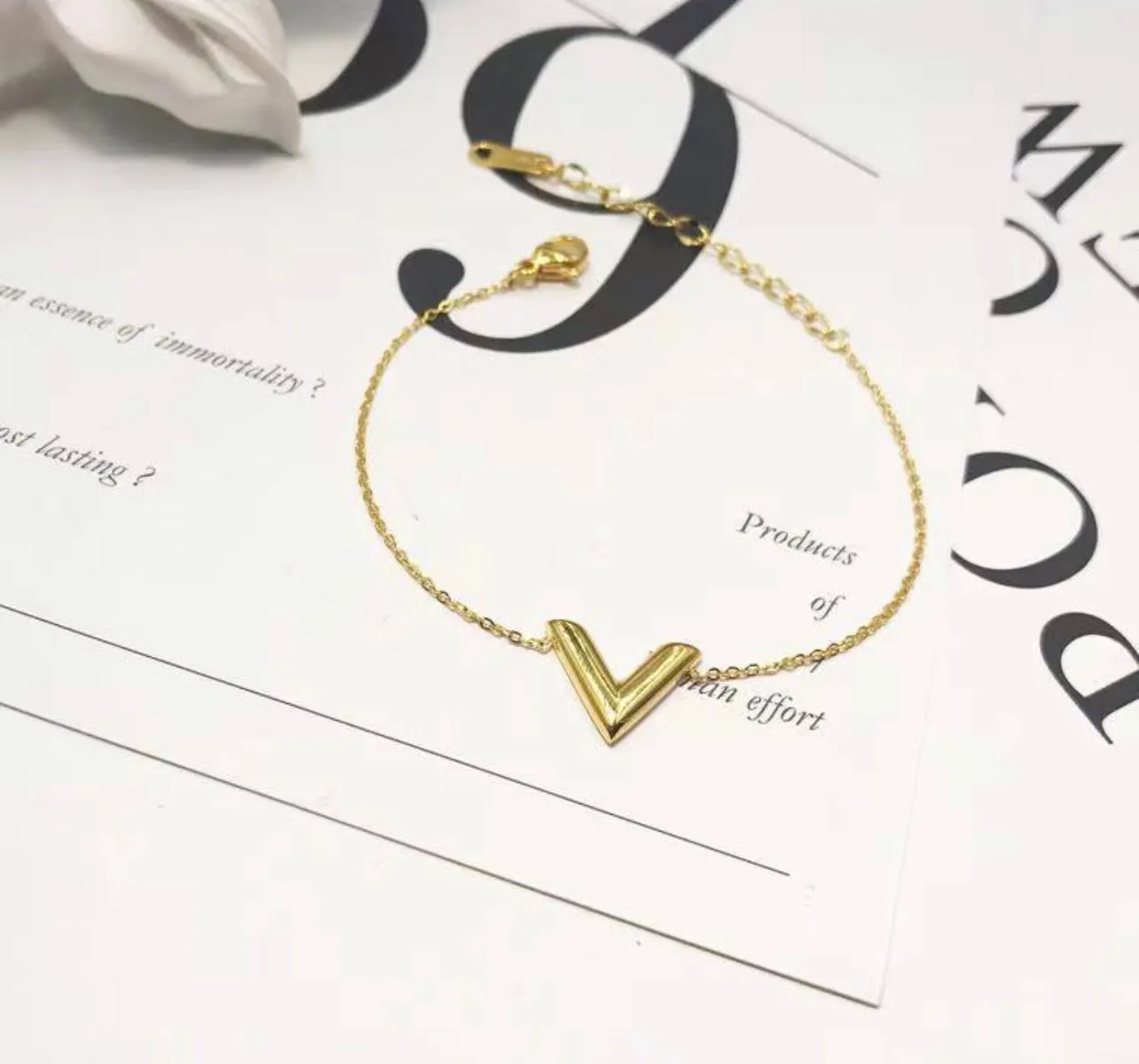 Women Fashion Necklace set V Letter - X4027309